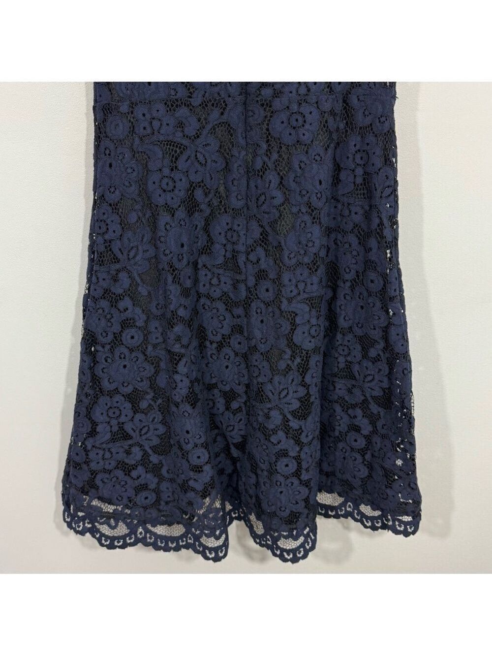 Reitmans Sweetheart Fit & Flare Dress Sz 4 Navy Blue Lace Overlay Open Back VGUC - Picture 9 of 14